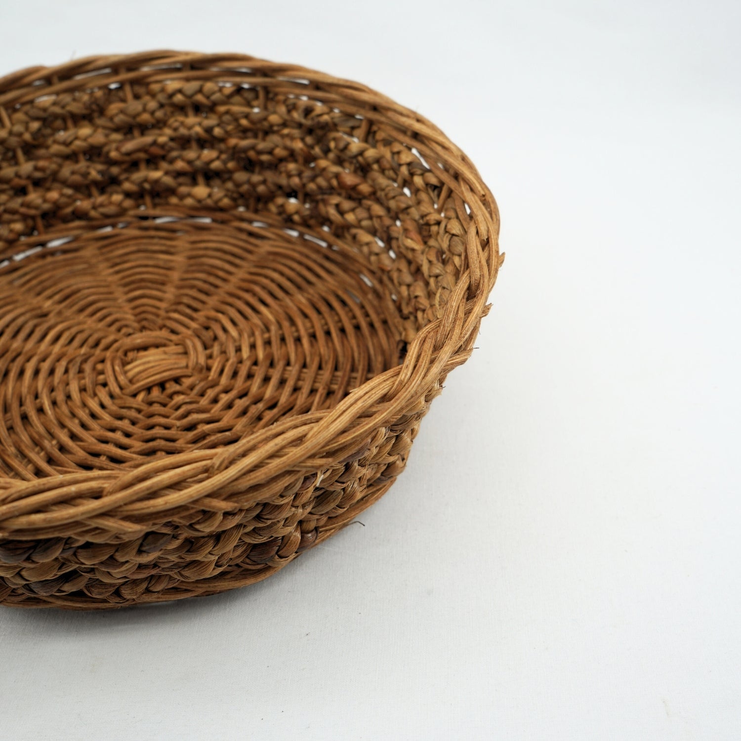 Corbeille à pain premium en fibre végétale, style irrésistible