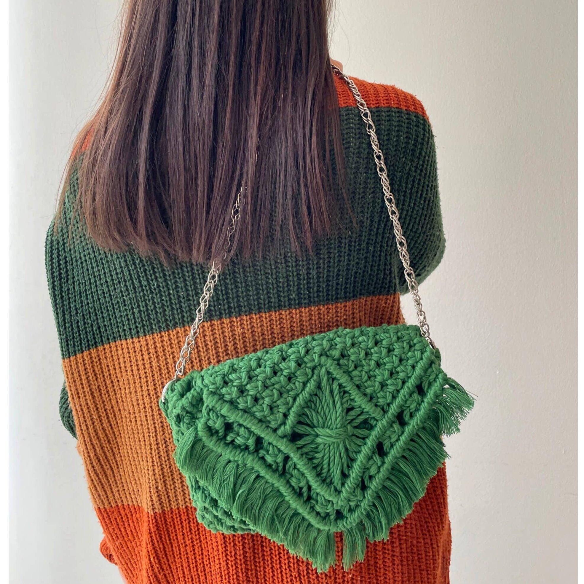 Sac bandoulière au crochet vert fait-main