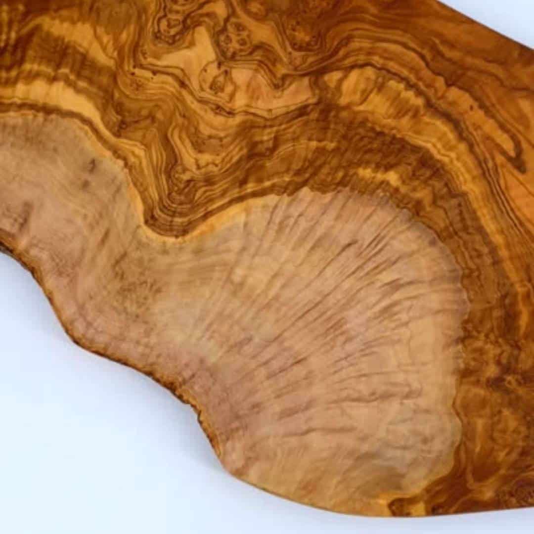 Planche rustique en Bois d'Olivier, Votre Toile Culinaire