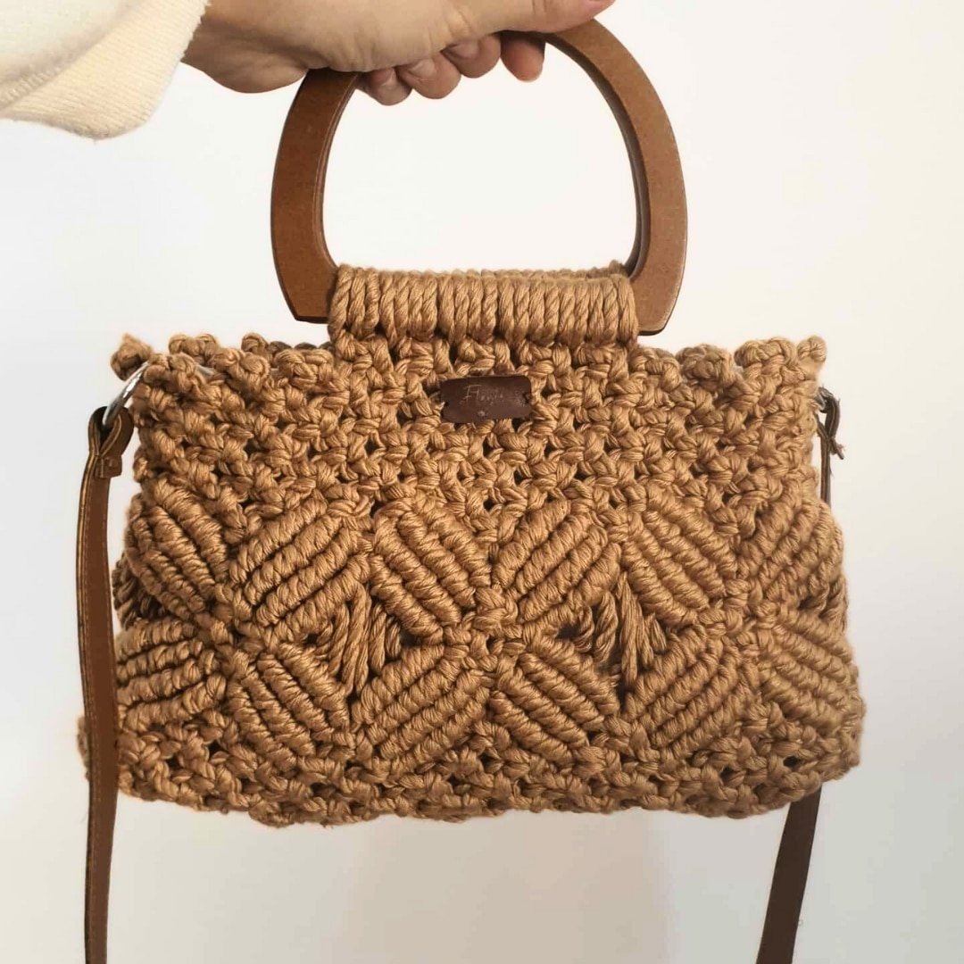 Sac à main et bandoulière en macramé avec anses bois chic