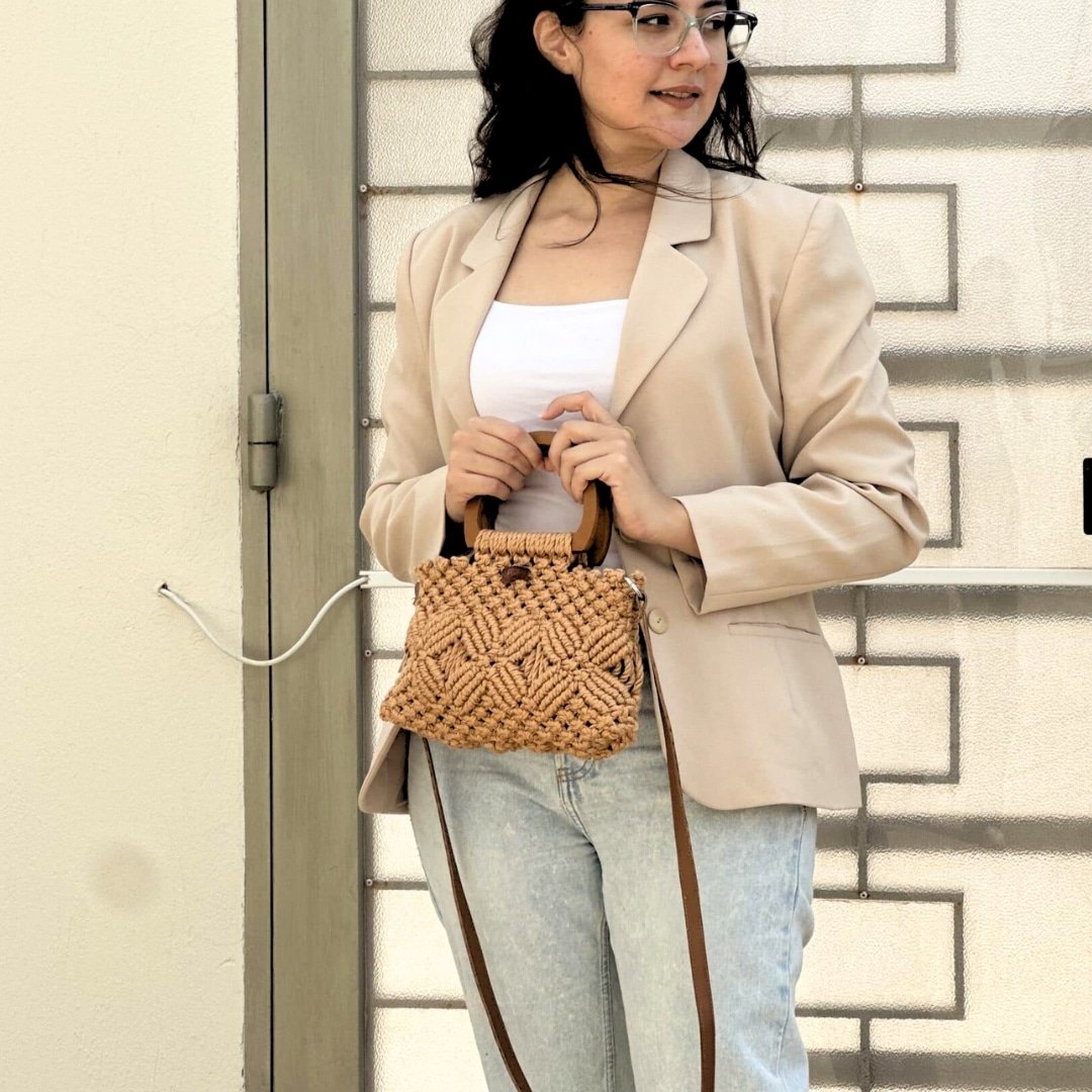 Sac à main et bandoulière en macramé avec anses bois chic