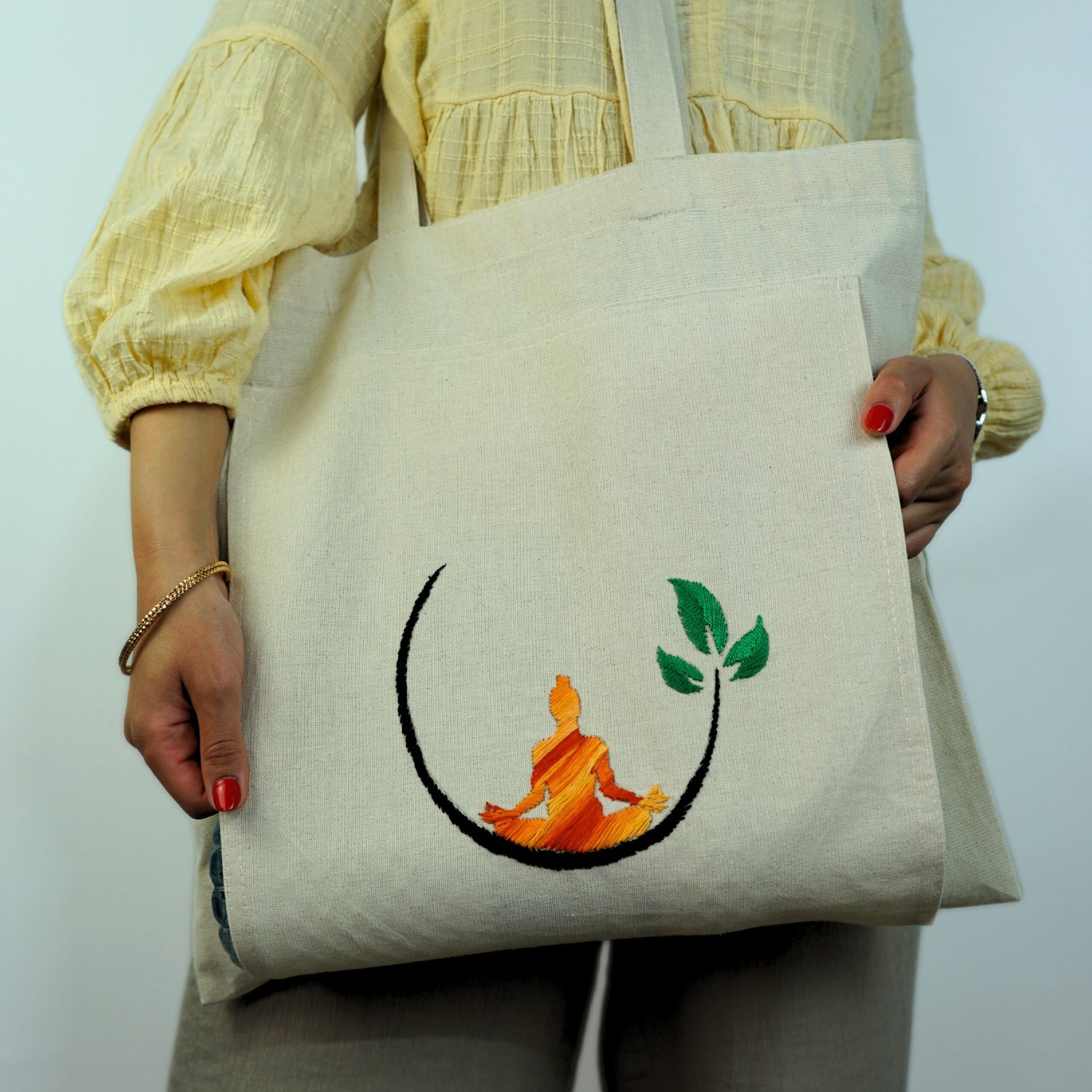 Tote bag pour tapis de yoga brodé à la main