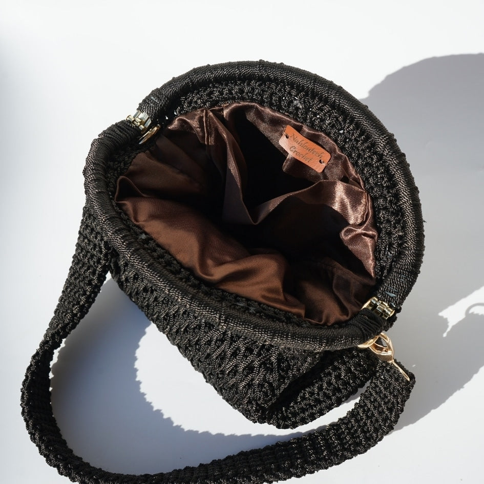 Sac en crochet noir fait main avec bandoulière