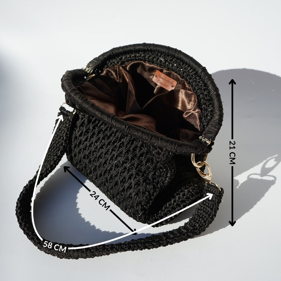 Sac en crochet noir fait main avec bandoulière