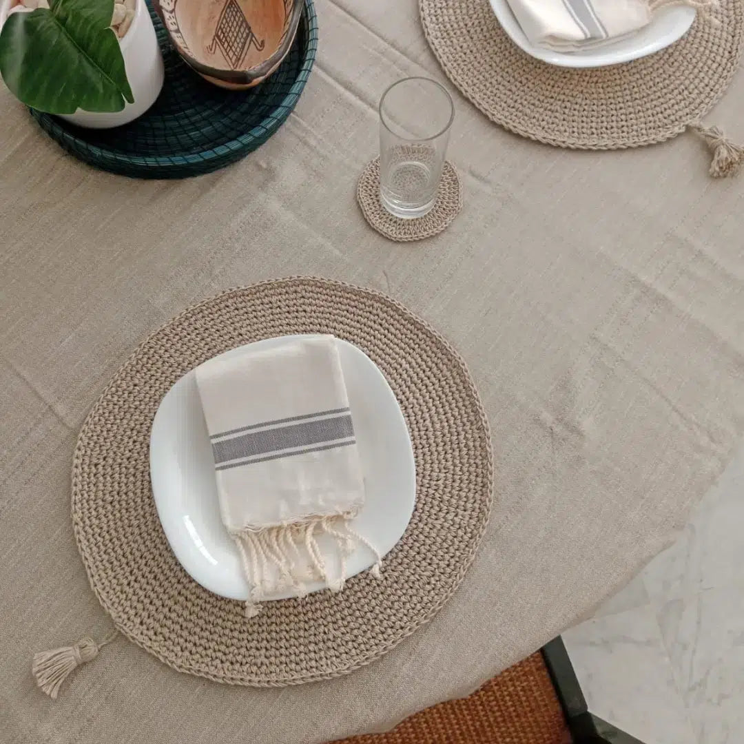 Set de Table Rond Artisanal Élégant en Jute, Coton ou Lin - Chic Écoresponsable