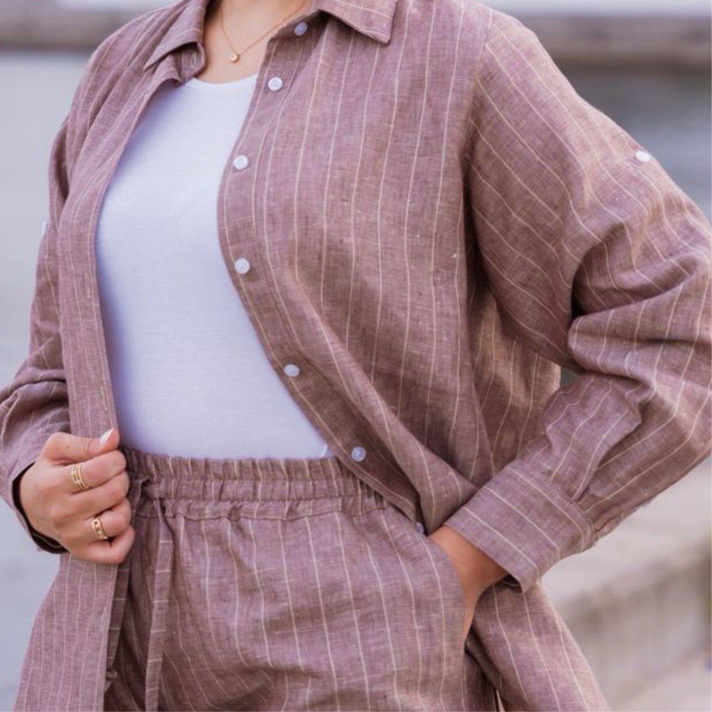 Set en lin marron à rayures