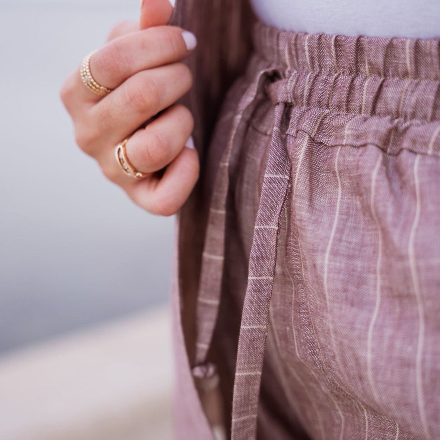 Set en lin marron à rayures