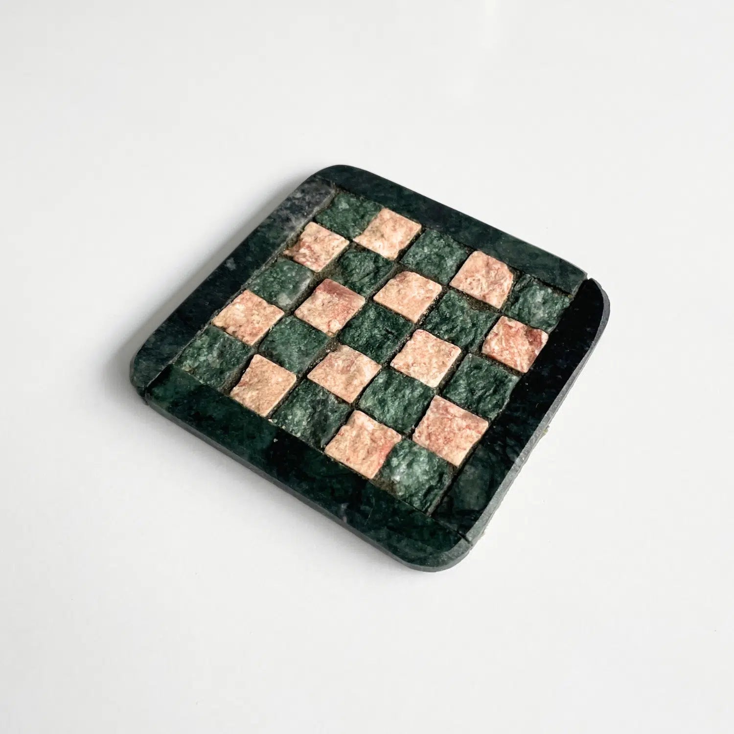 Sous-verre en marbre et mosaïque