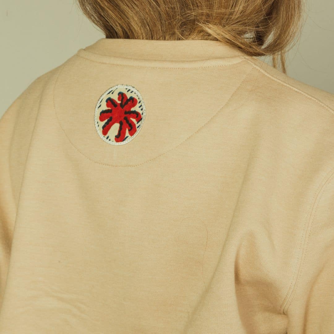 Sweatshirt loose fit col rond unisexe «IM PROUD OF YOU avec détail en Wax