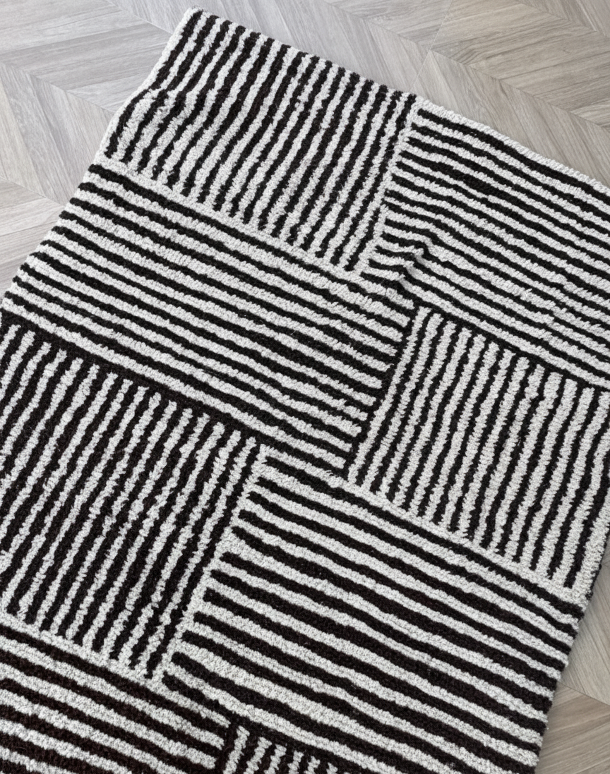 Tapis en Laine DAMIER à Poils Hauts – Personnalisable en Coton ou Soie Végétale