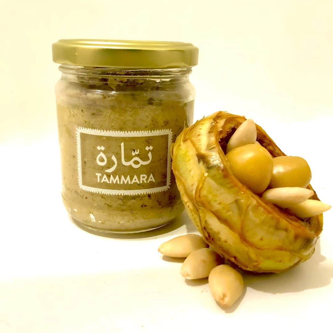Artichoke spread with almonds