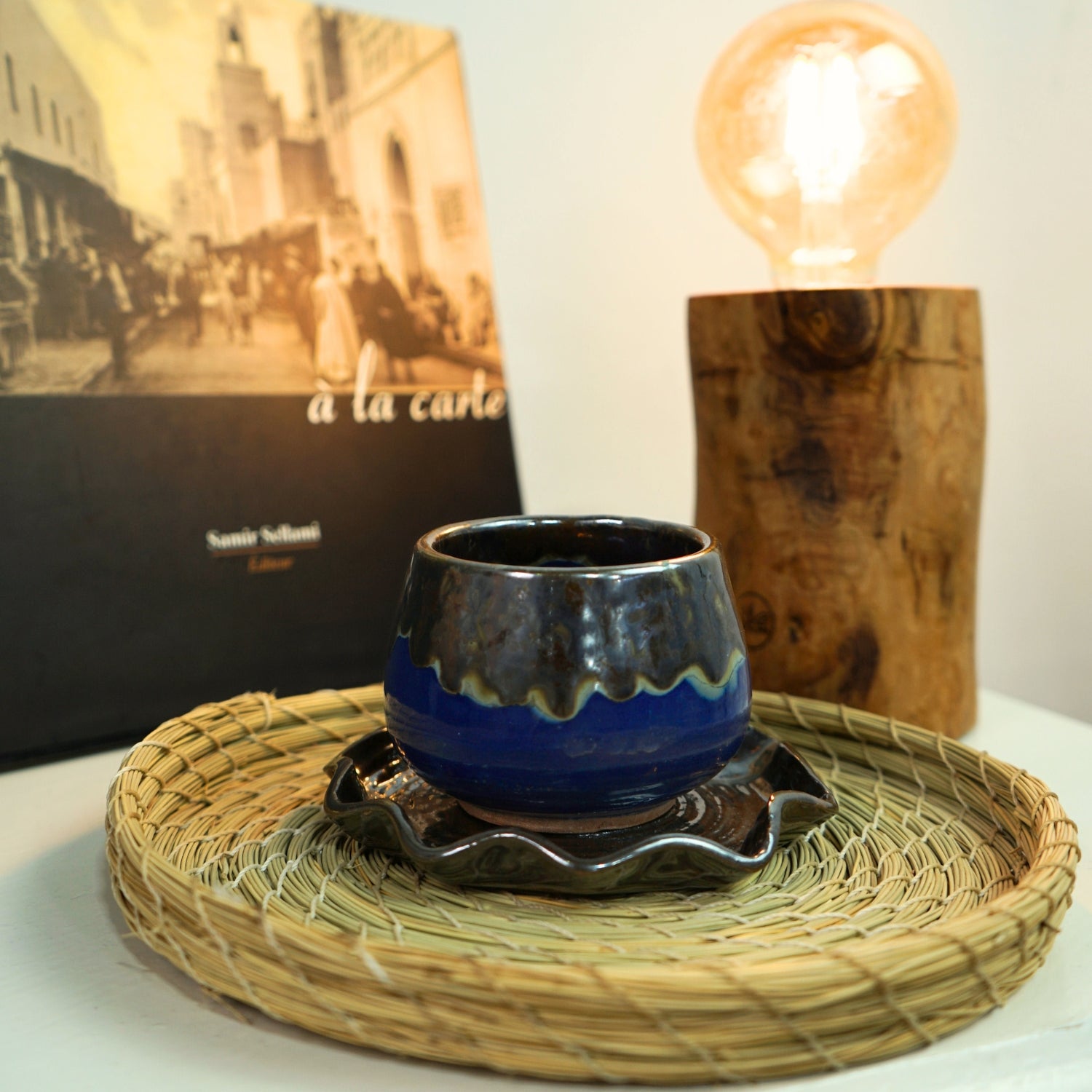 Tasse céramique élégante et raffinée pour un café parfait