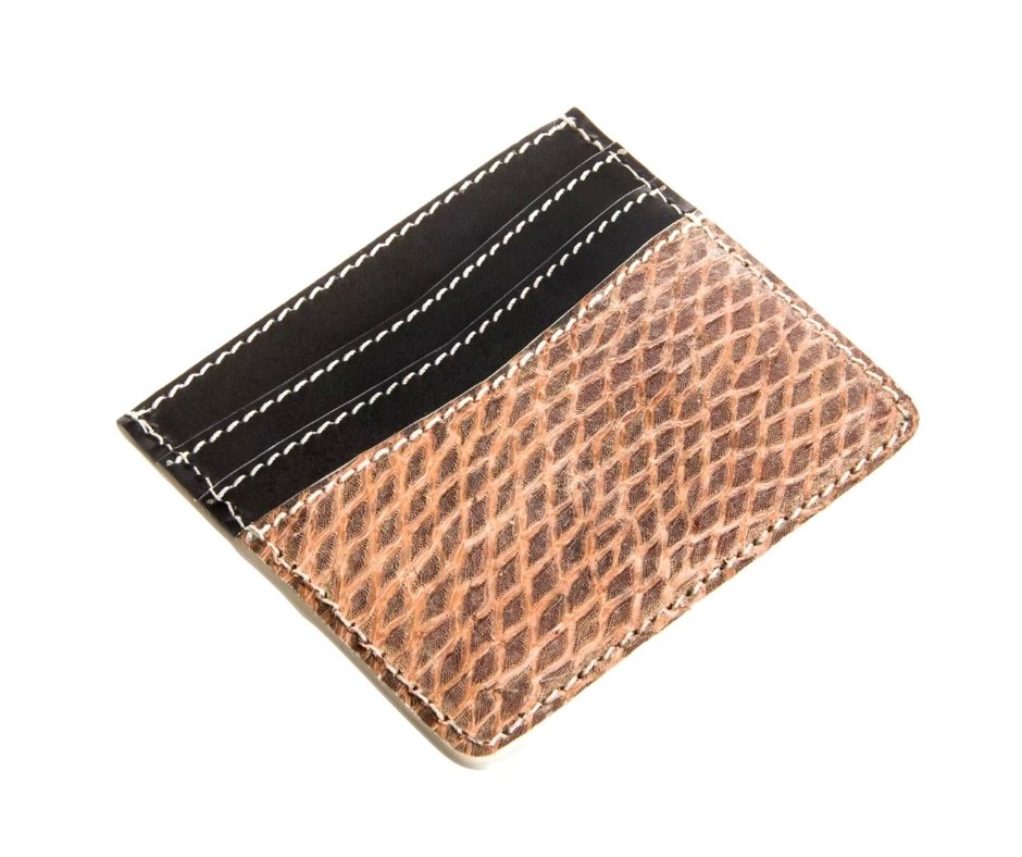 Porte-cartes en Triggerfish et cuir de vachette "Triggerfish Basic"