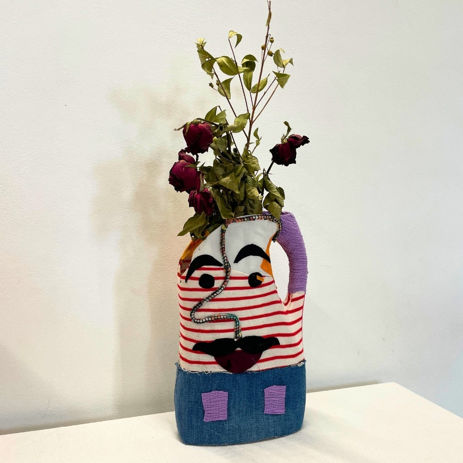 Vase Recyclé en Tissu et Jean Bleu - Décoration Éthique et Colorée