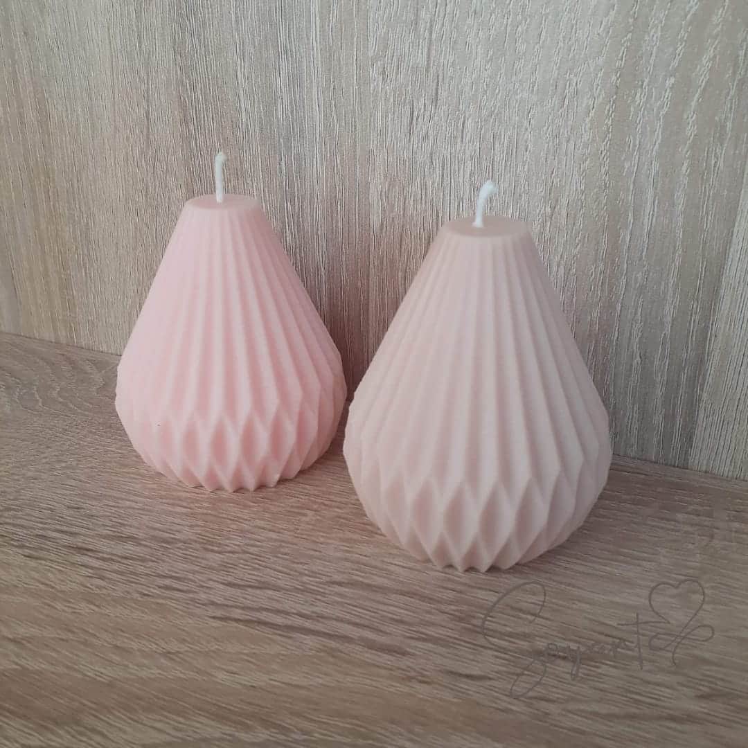 Natural pear-shaped candle