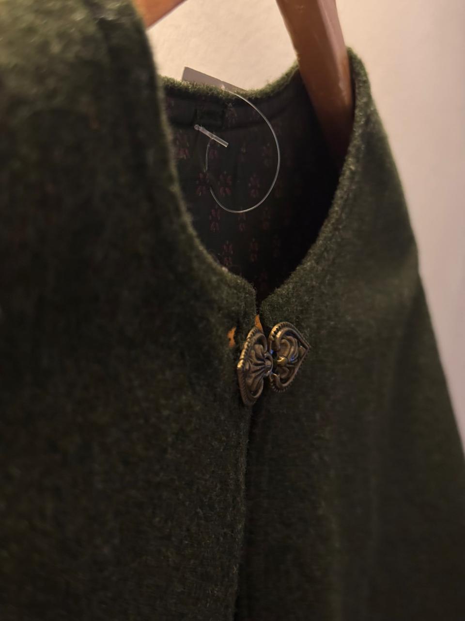 cape Eclat d'olive size S en laine fin
