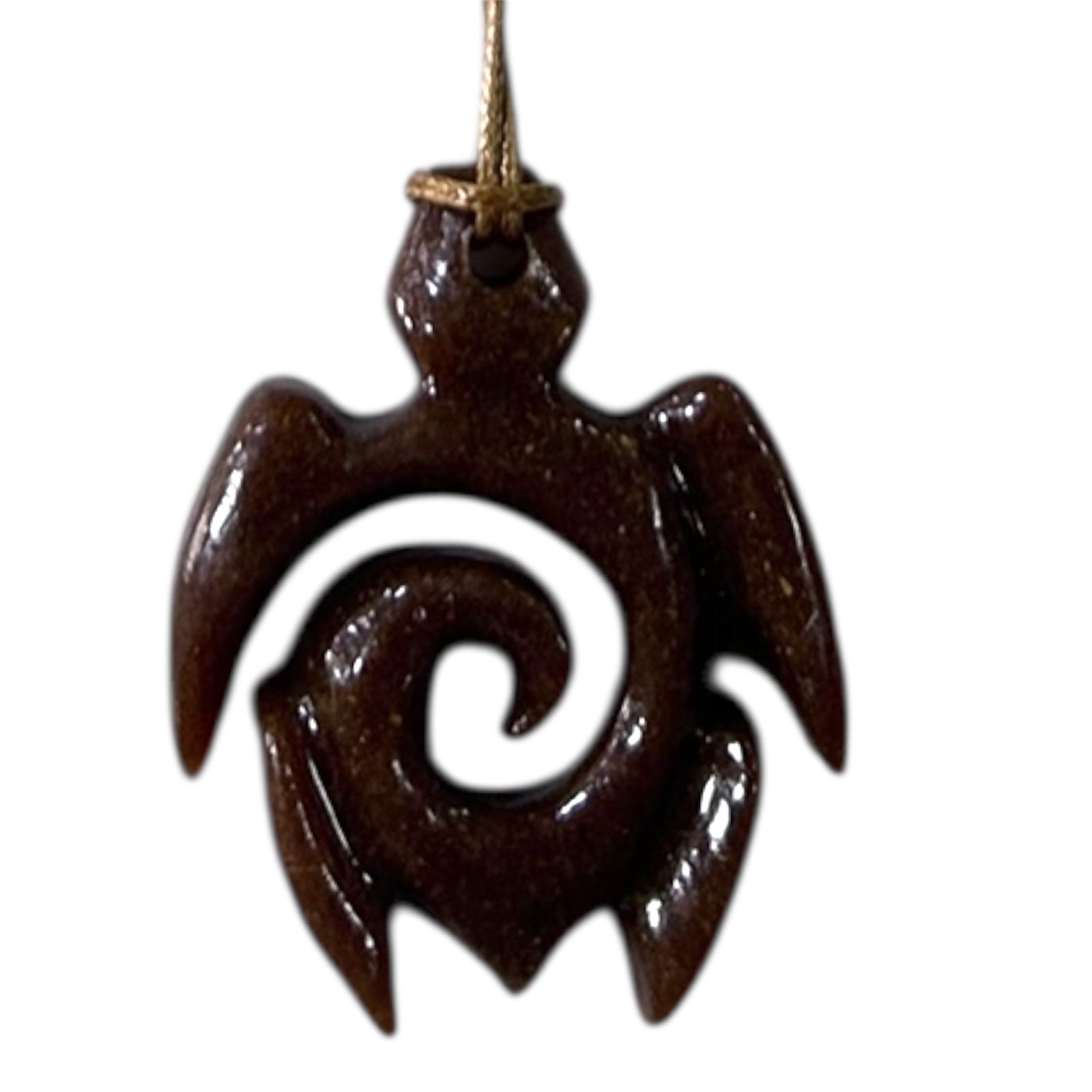 Collier Pendentif Tortue Spirale en Résine – Artisanat Tunisien