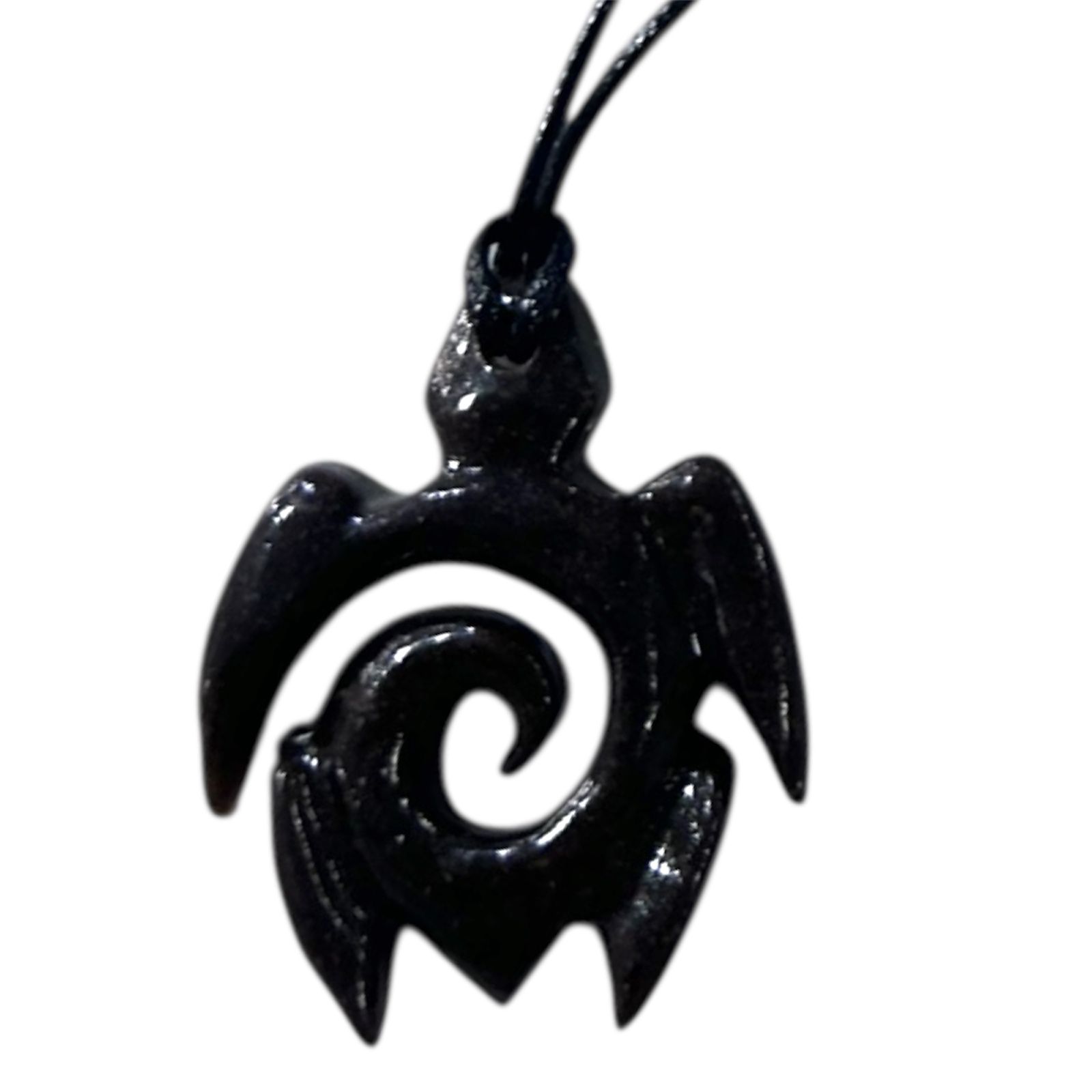 Collier Pendentif Tortue Spirale en Résine – Artisanat Tunisien