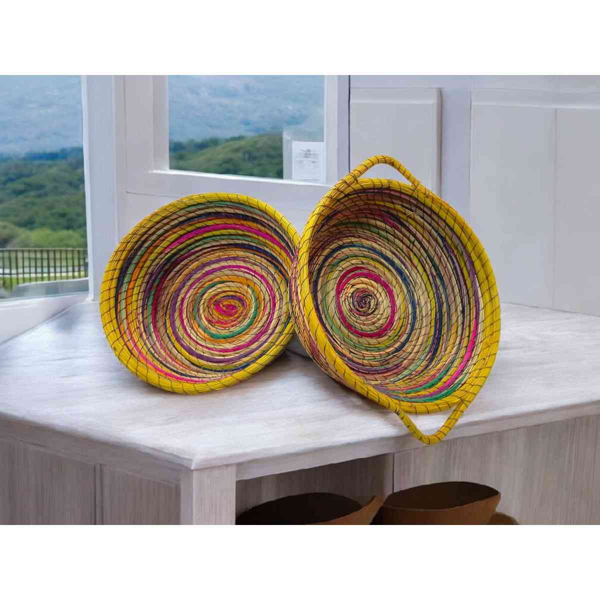 Panier tissé naturel multicolore