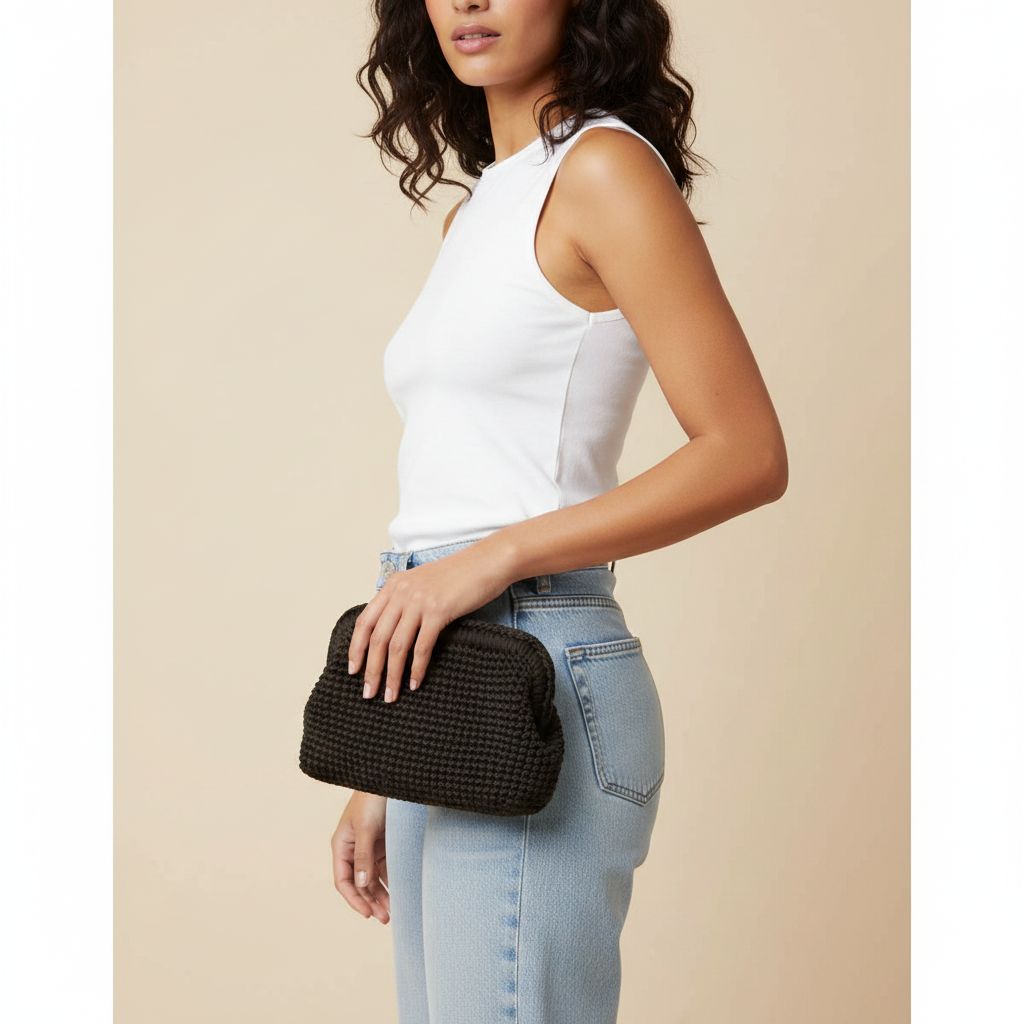 pochette chic élégance intemporelle pour un style unique
