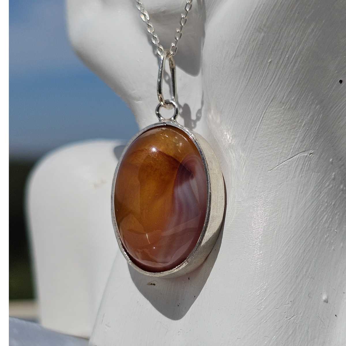 collier en argent 925 élégant avec pendentif agate orange naturel
