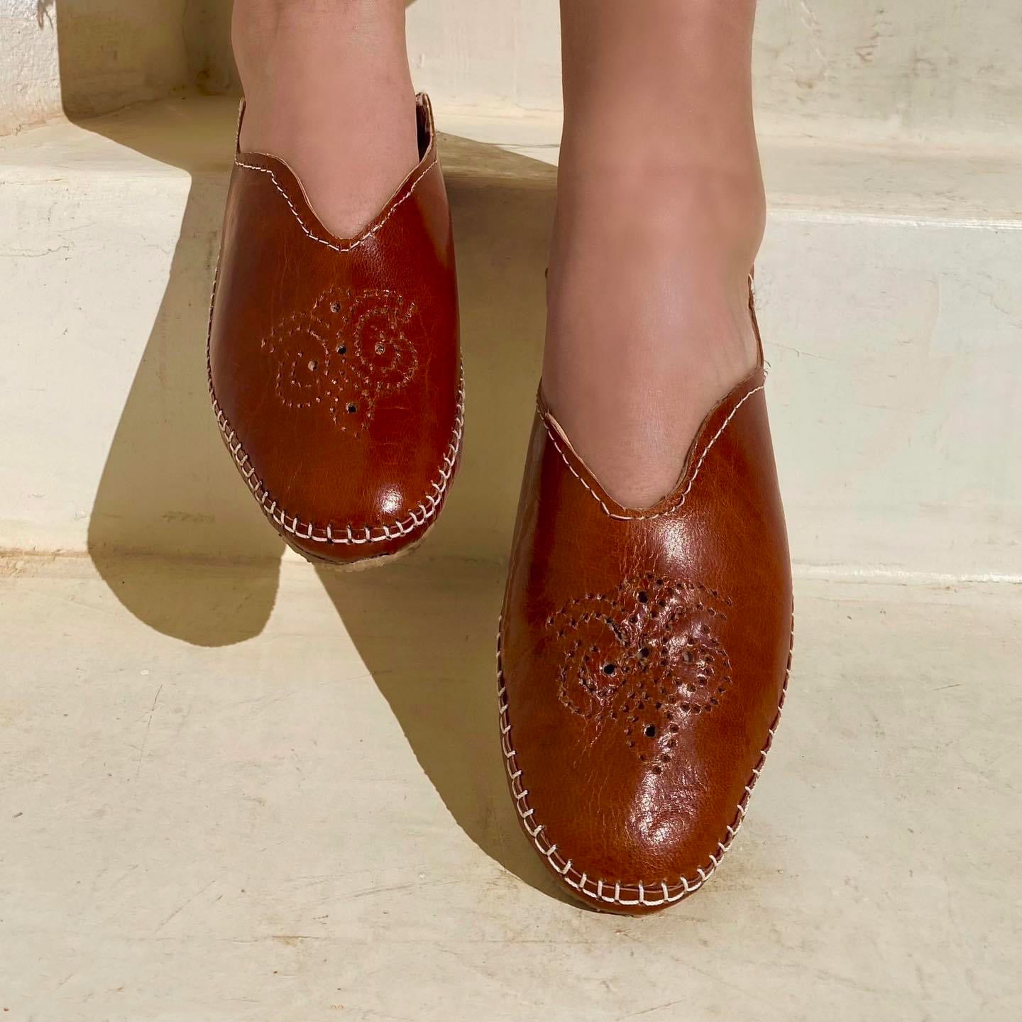 Babouches Mannena fait main en cuir véritable pour femmes - artisanat Tunisien fait main | ILEYCOM