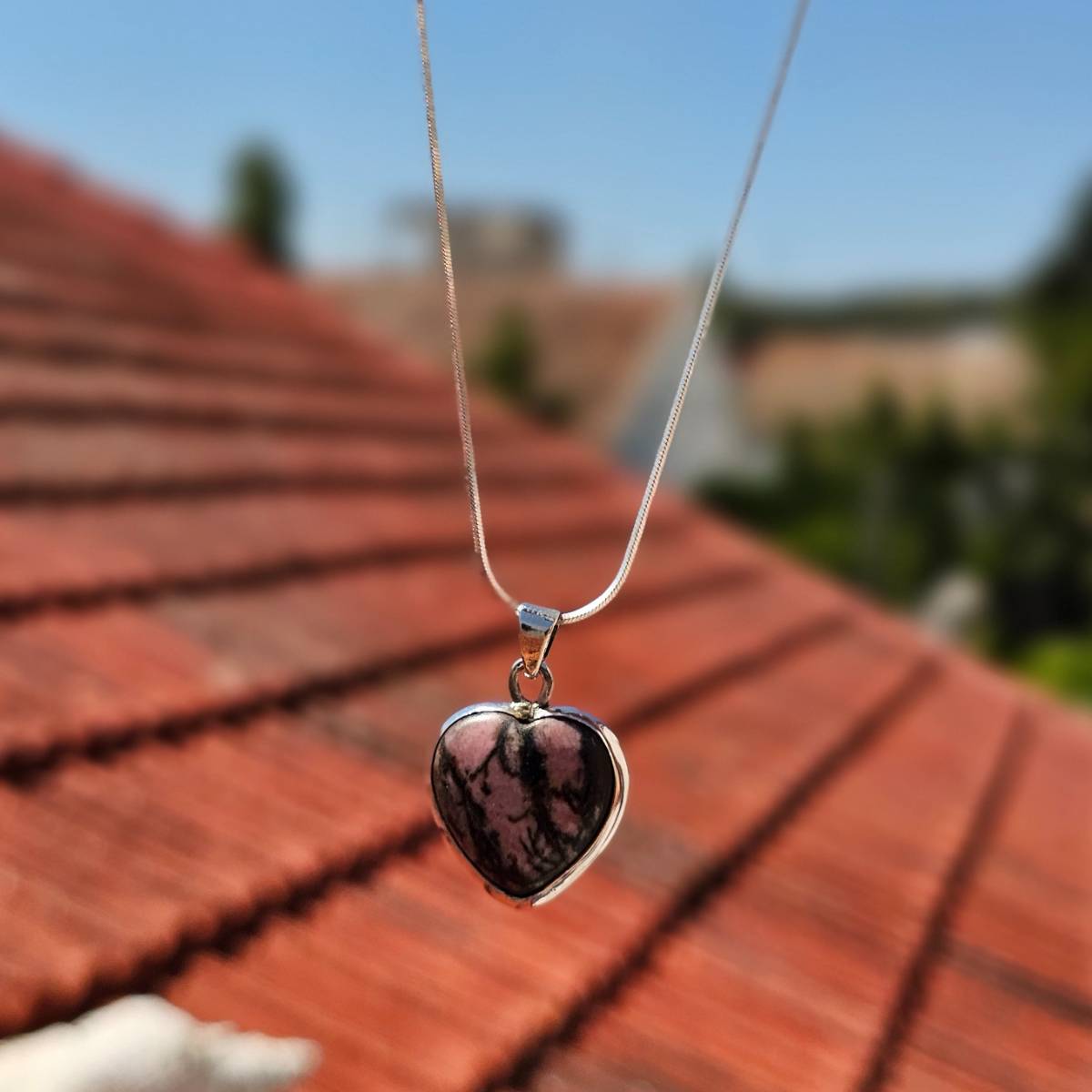 Collier rhodonite cœur en argent 925 élégance et charme irrésistibles