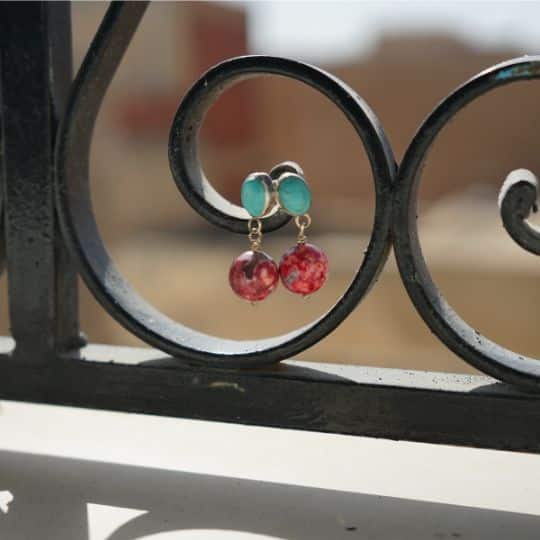 Boucle d'oreilles a Fermoir papillon, Regalite et turquoise