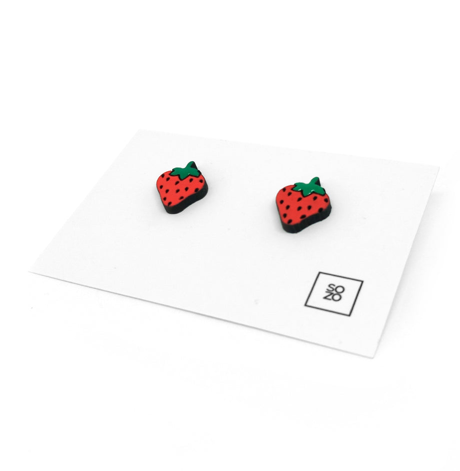 Boucles d’oreilles « Fraise » en bois – originales et handmade - artisanat Tunisien fait main | ILEYCOM