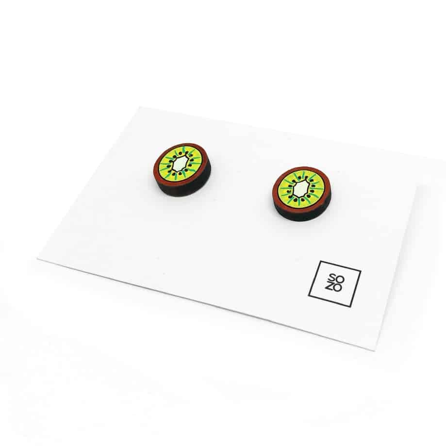 Boucles d'oreilles minimalistes "Kiwi" en bois peint - artisanat Tunisien fait main | ILEYCOM