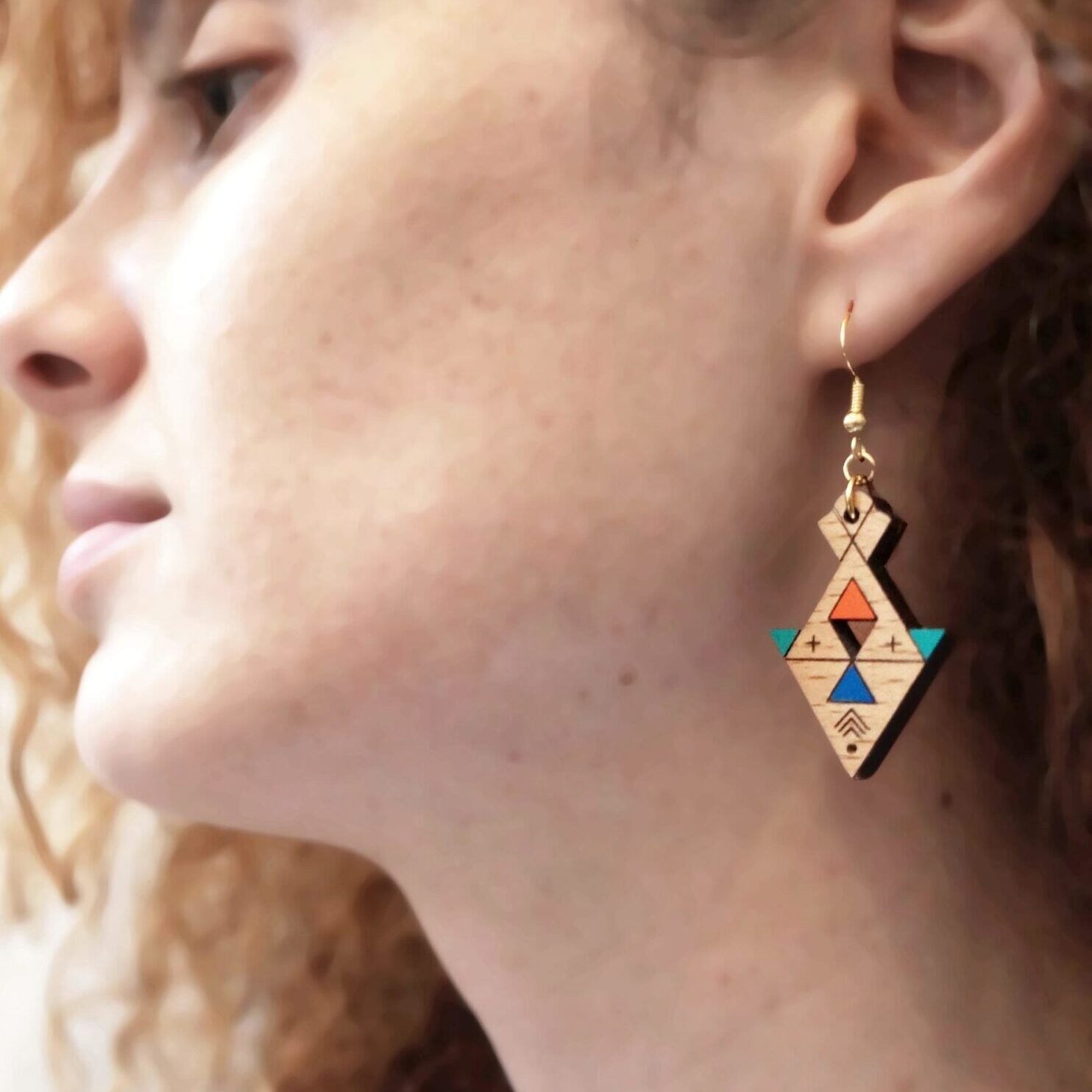 Boucles d’Oreilles "Poisson Berbère" en Bois - artisanat Tunisien fait main | ILEYCOM