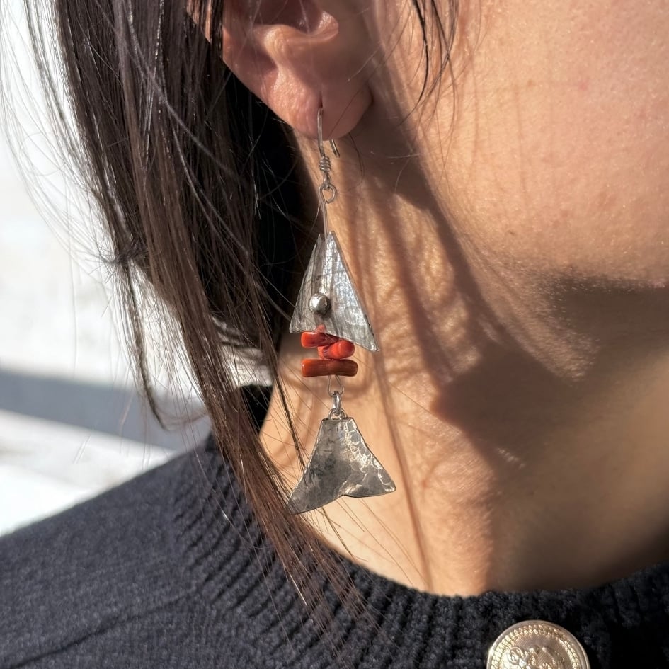 Boucles d'oreilles poisson corail naturel en Argent 850 - (2,5 × 6 cm ) - artisanat Tunisien fait main | ILEYCOM