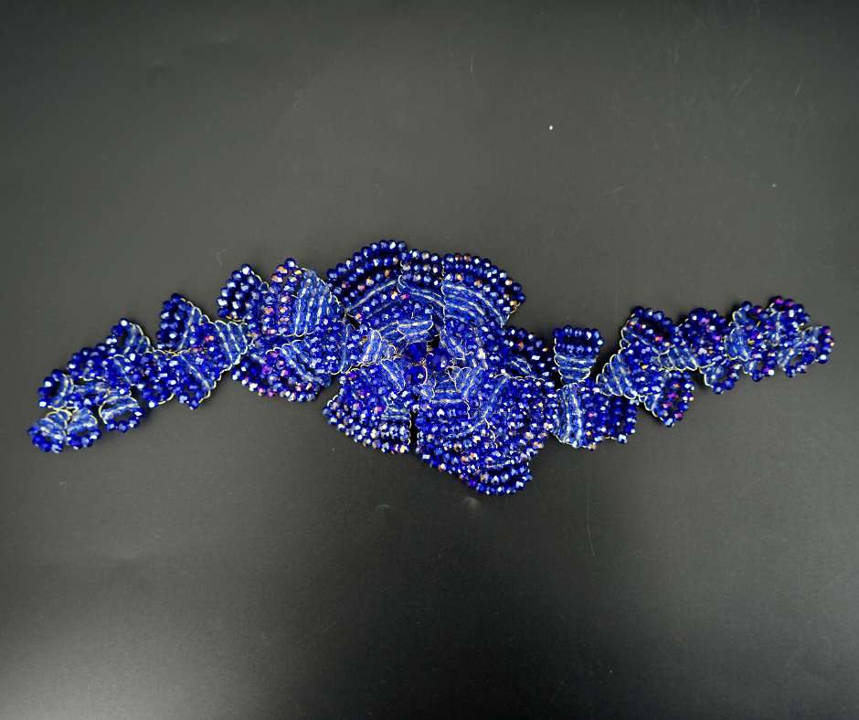 Broche bleu, modèle Swarowski branche - artisanat Tunisien fait main | ILEYCOM