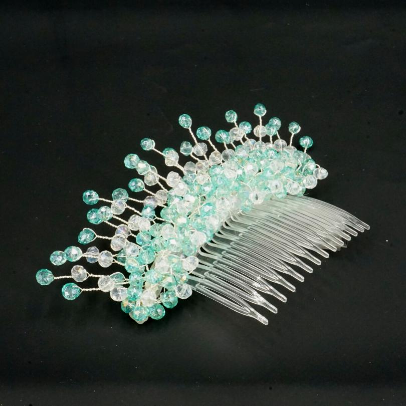 Broche cheveux bleu clair , MODÈLE Peigne en cristal - artisanat Tunisien fait main | ILEYCOM