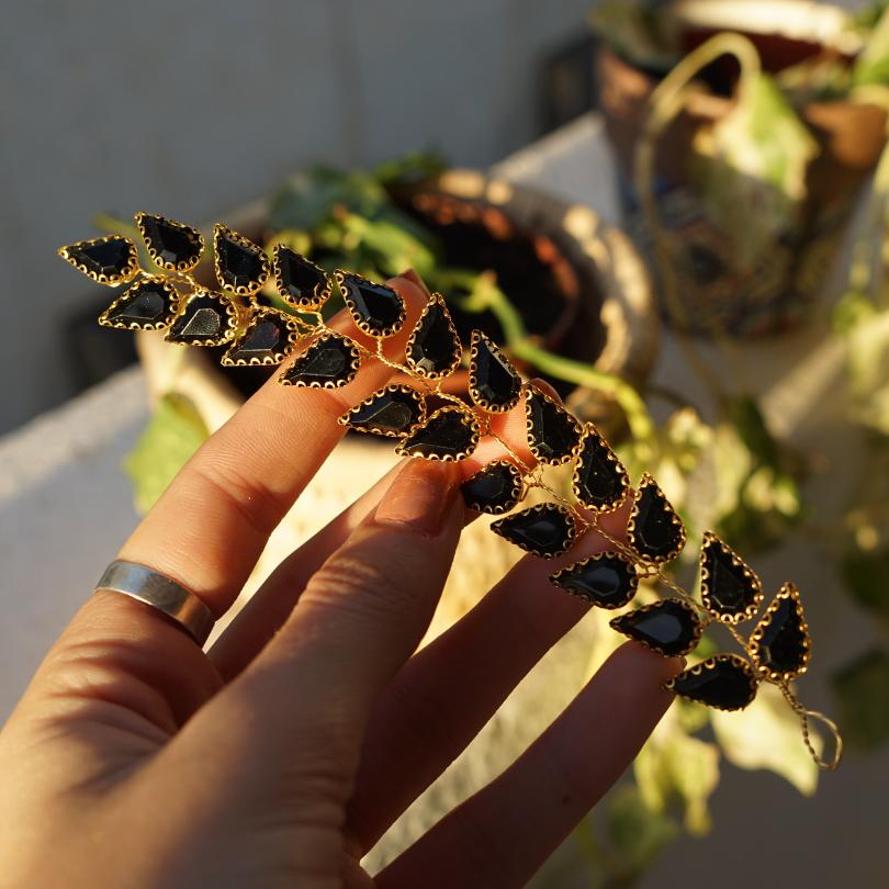 Broche en cristal noir , Vigne de cheveux mariage noir , bijoux de cheveux noir - artisanat Tunisien fait main | ILEYCOM