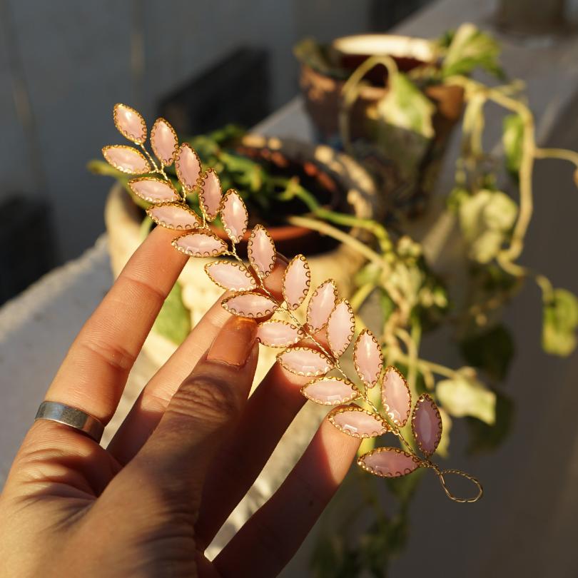 Broche en cristal rose, Vigne de cheveux mariage rose, bijoux de cheveux rose, p - artisanat Tunisien fait main | ILEYCOM