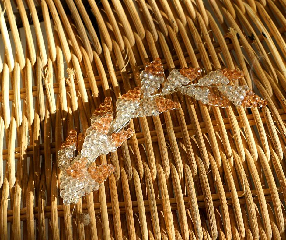 Broche rose et blanche modèle losange - artisanat Tunisien fait main | ILEYCOM