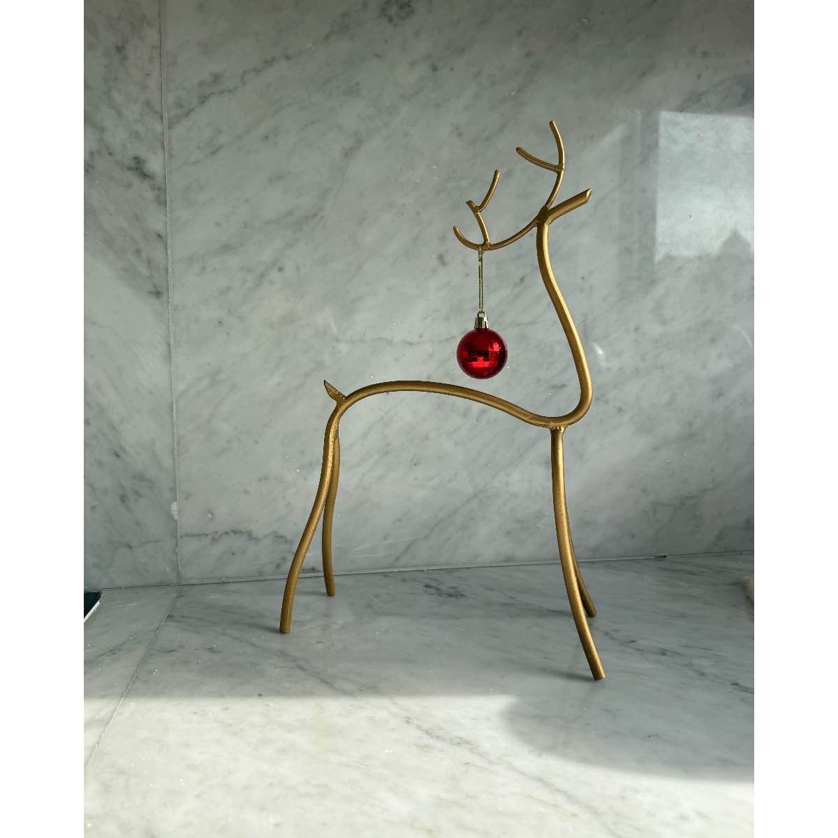 Cerf décoratif unique pour embellir votre intérieur avec style