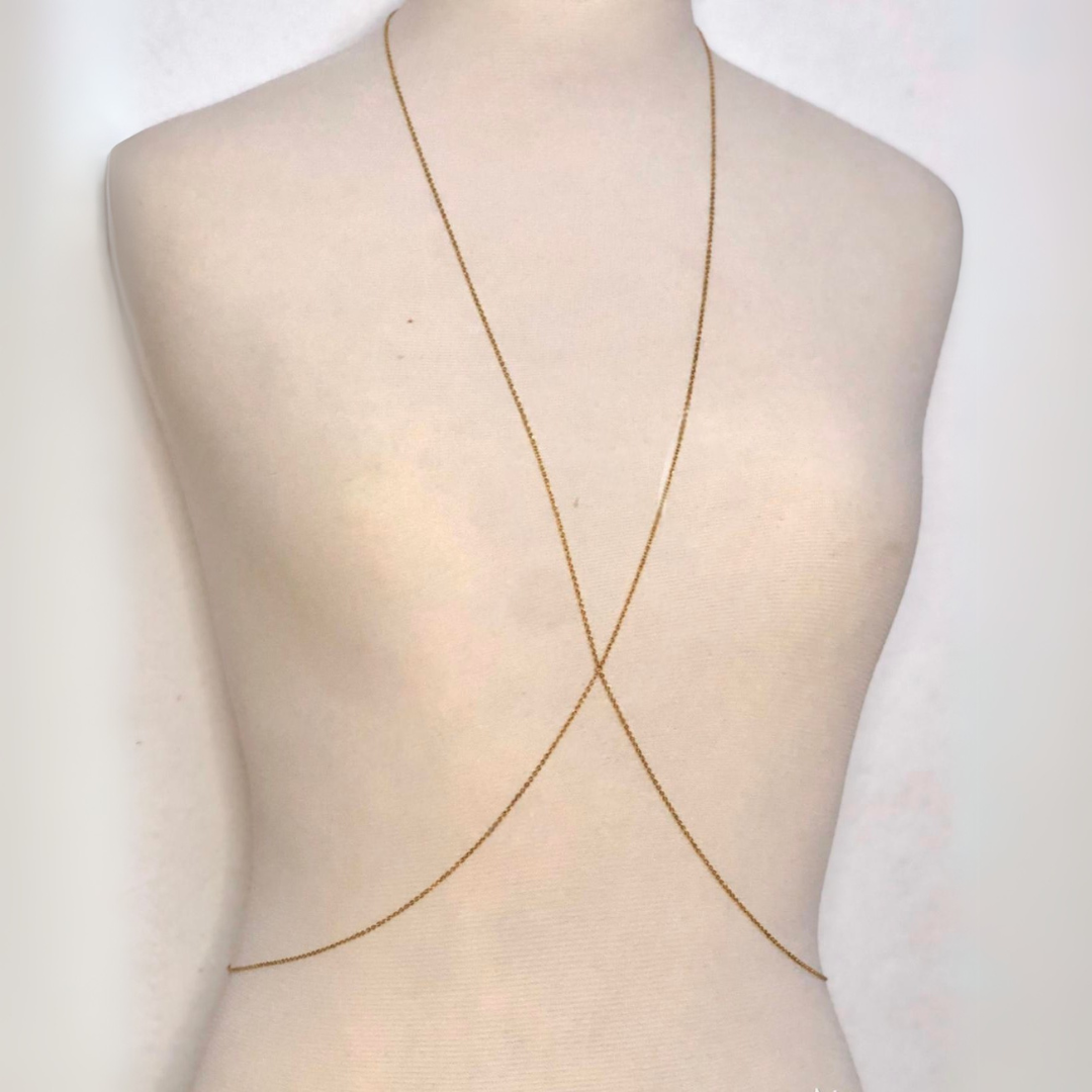Chaine de corps x en acier inoxydable — vue 3. Artisanat Tunisie.