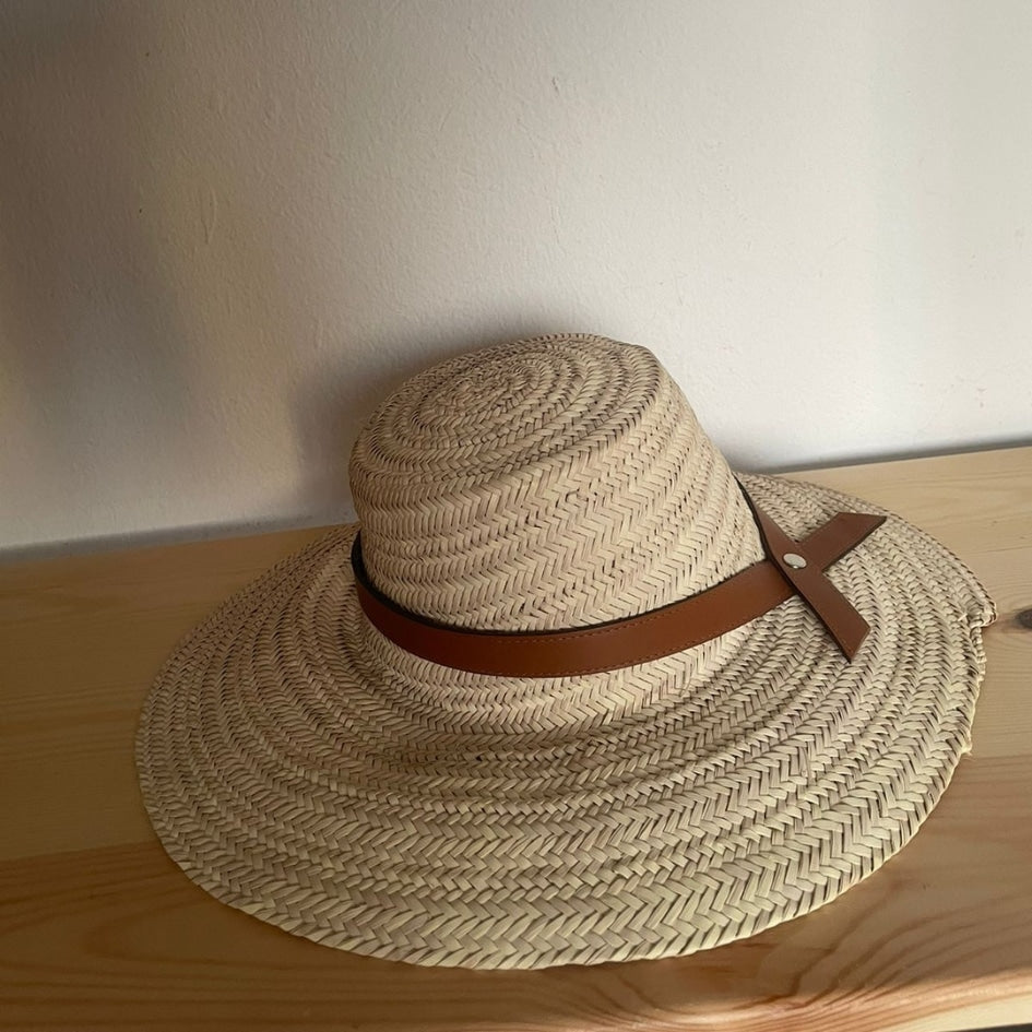 Chapeau traditionnel tunisien en paille avec nœud - fait main