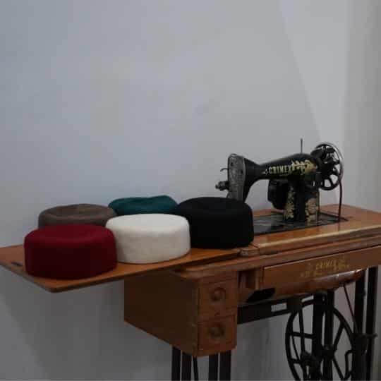 Chechia tunisienne marron en laine