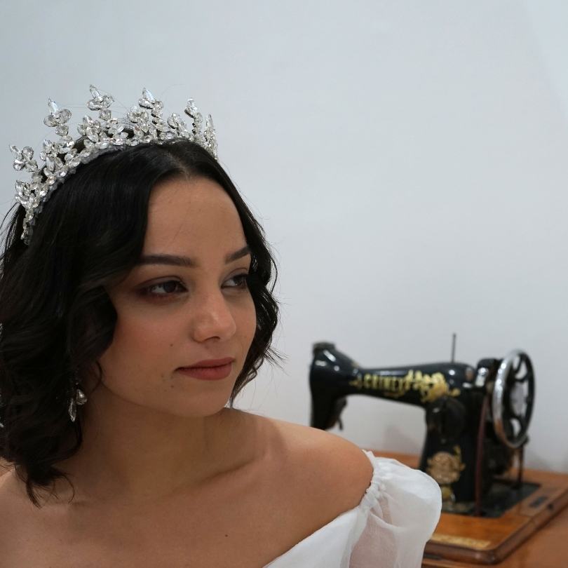 Couronne de mariage blanche, diadème de mariage nuptial, couronne nuptiale en cr - artisanat Tunisien fait main | ILEYCOM