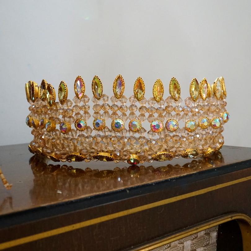 Couronne de Mariage couleur d'orée, modelé reine royale - artisanat Tunisien fait main | ILEYCOM
