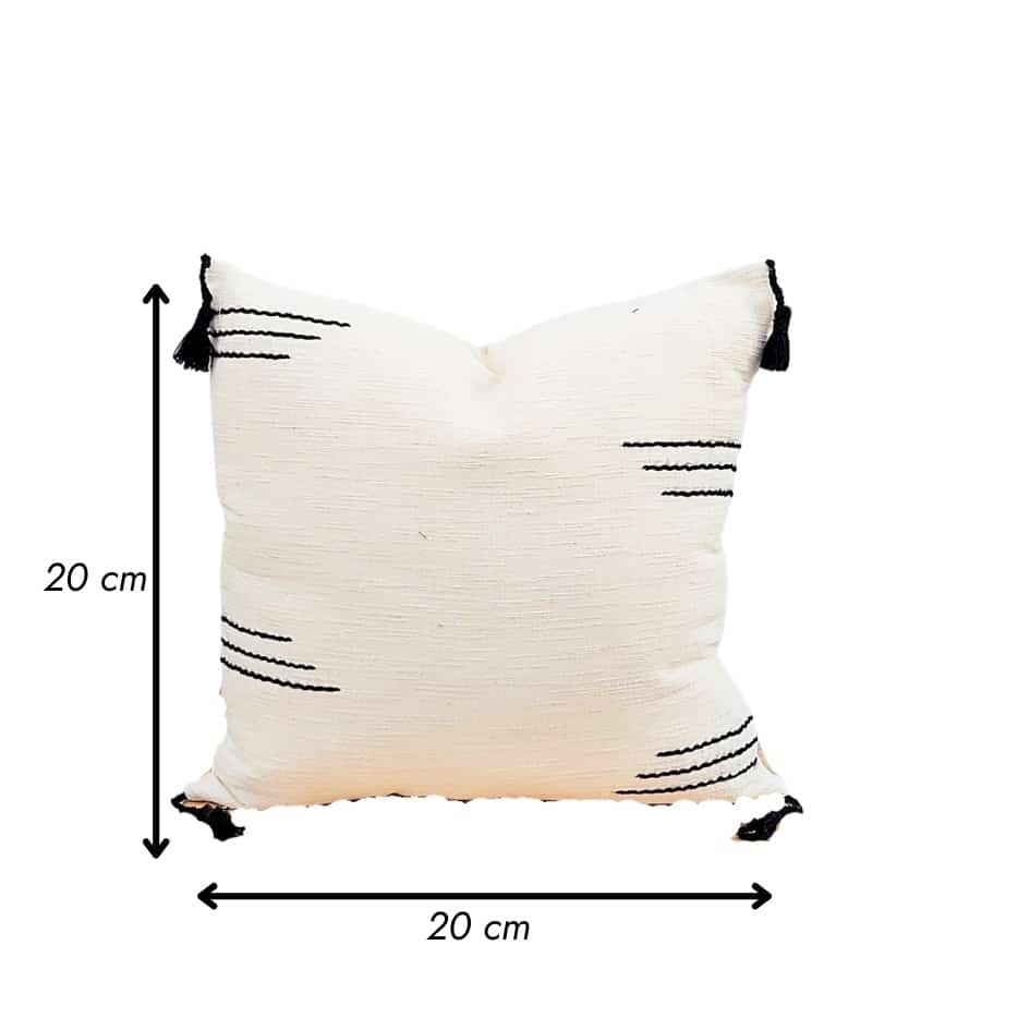 Coussin Beige en Laine avec Motifs Noirs – Artisanal et Écologique - artisanat Tunisien fait main | ILEYCOM