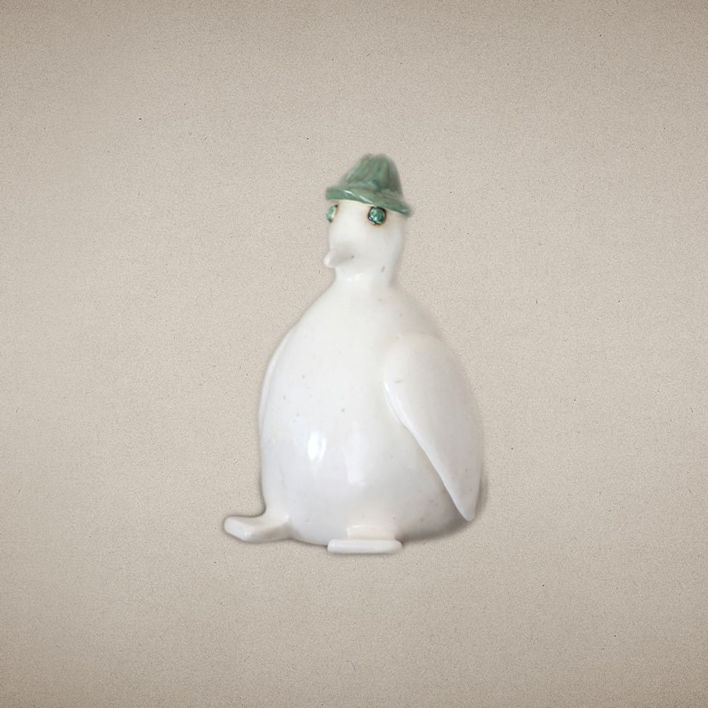 Céramique en Forme d'Oiseau avec Chapeau Vert - artisanat Tunisien fait main | ILEYCOM