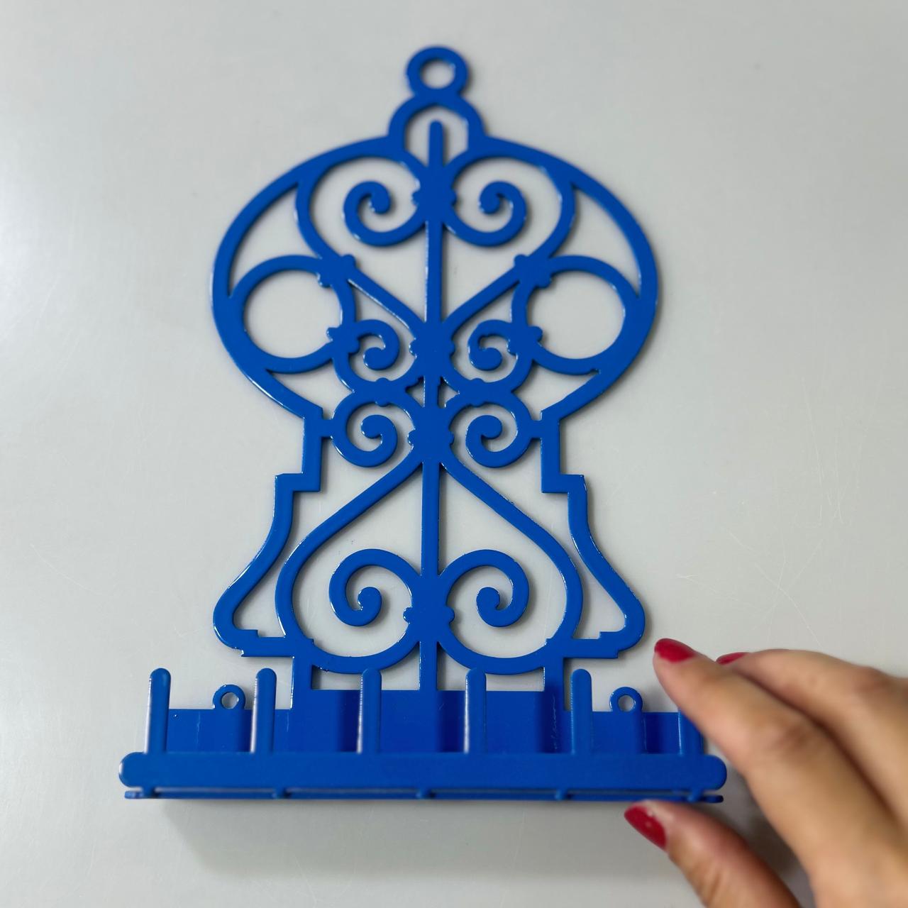 Porte-clés mural en métal bleu