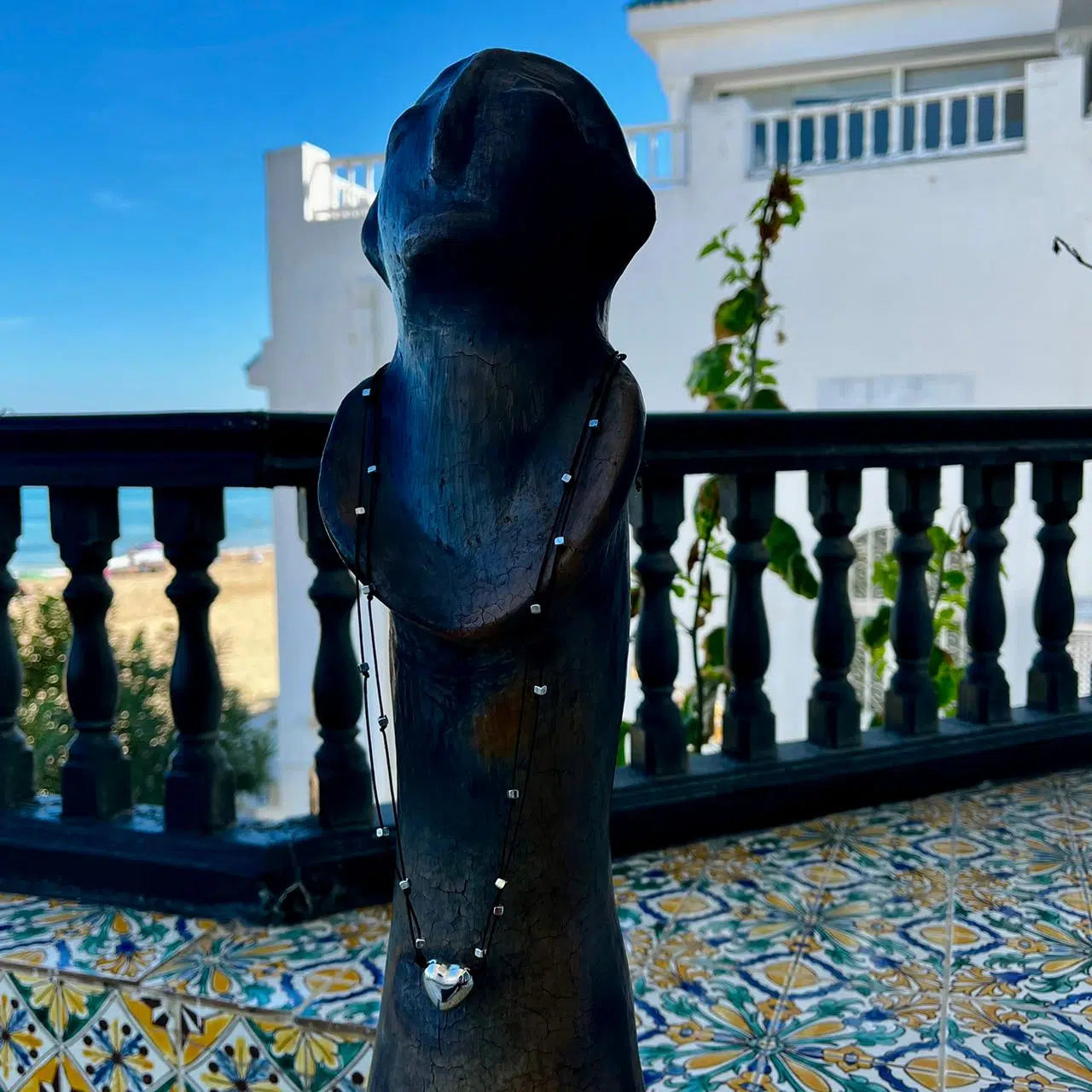 Collier macramé cœur en perles argenté fait main exclusif