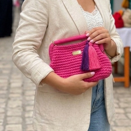 sac fushia élégant pour un style unique et irrésistible