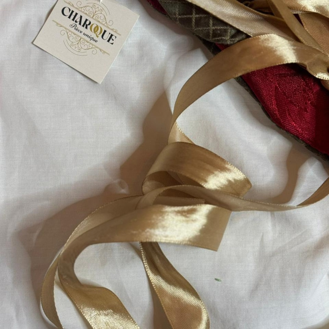 Ensemble vintage SYMPHONIE Haut & Jupe dorés avec finitions rayures dorées