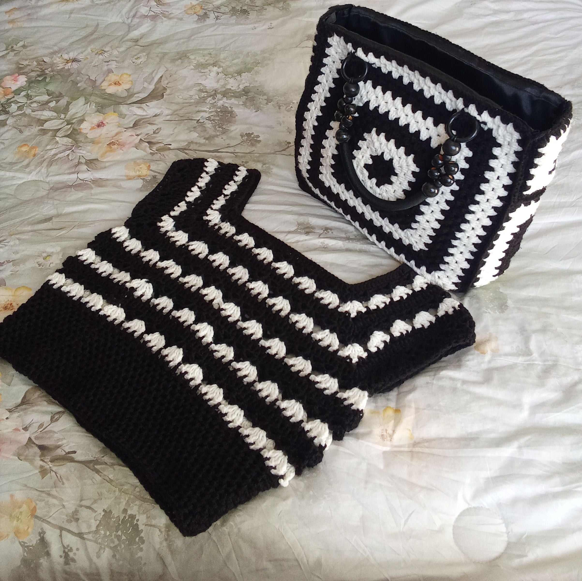 Ensemble crochet pour une beauté éclatante et irrésistible